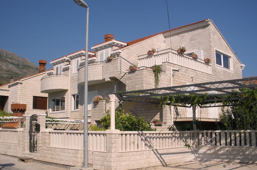 Apartments Sunce Mlini Exterior foto